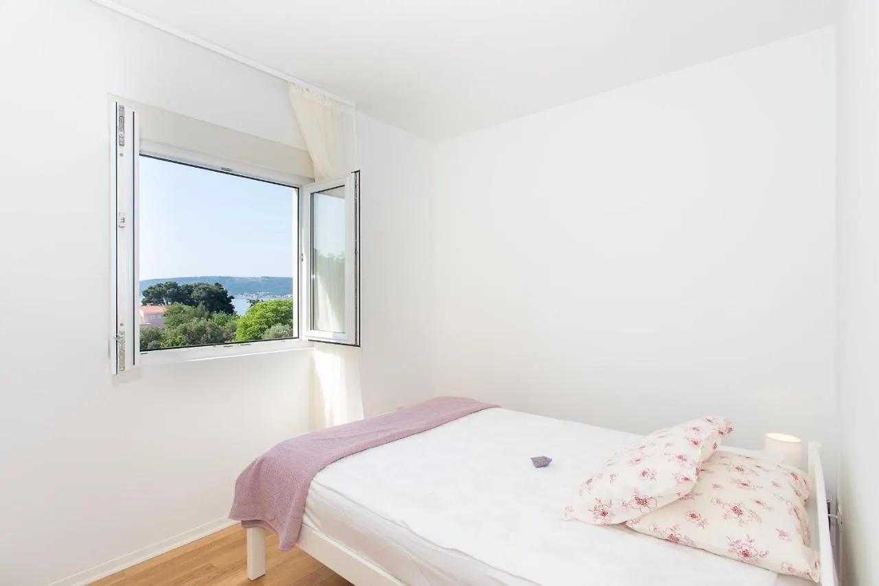 Summer Pearl Apartment Kastela Croatia