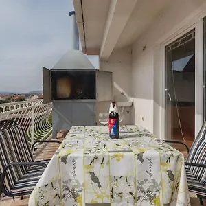 Lena Appartement