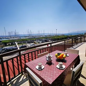 Cirko Apartment